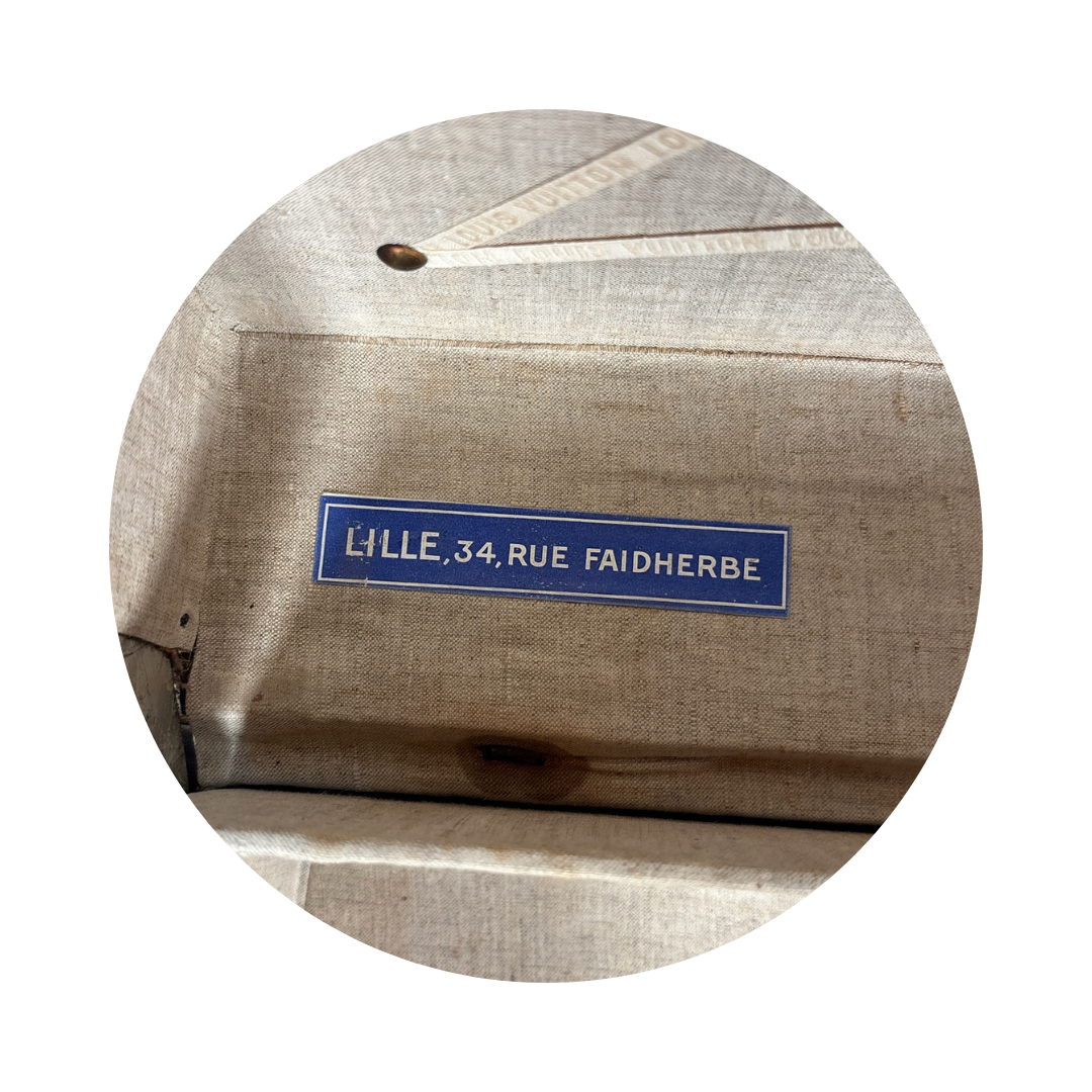 Louis Vuitton Monogram Antique Malle Courrier 90 Trunk