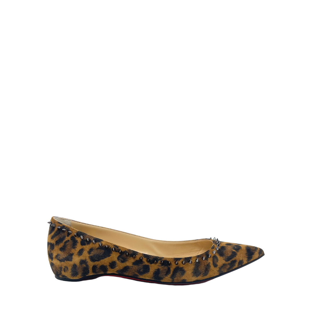 Christian Louboutin Anjalina Veau Velours Kitty Flat Size 37.5