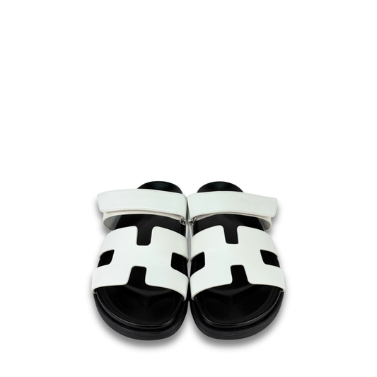 Hermès White Chypre Sandals - Size 39