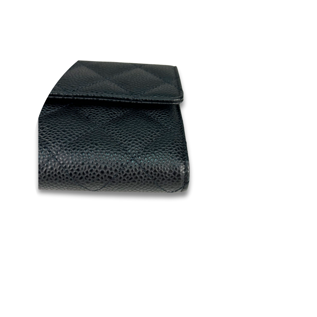 Chanel Classic Caviar Snap Wallet