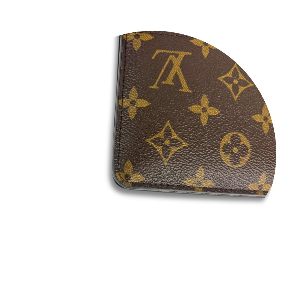 Louis Vuitton Monogram Pochette Weekend Christmas Skiing Bears