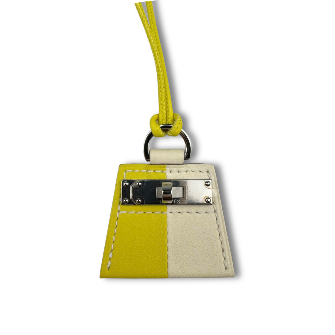 Hermès Nata and Lime Swift Leather Mon Petit Kelly Pendant Necklace