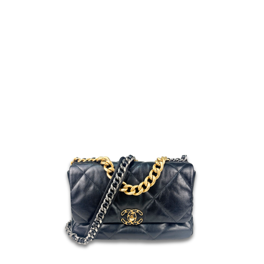 Chanel Black Goatskin Quilted Medium 19 Flap