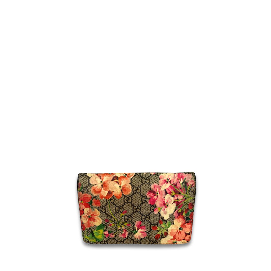 Gucci Dry Rose Blooms Supreme Chain Wallet