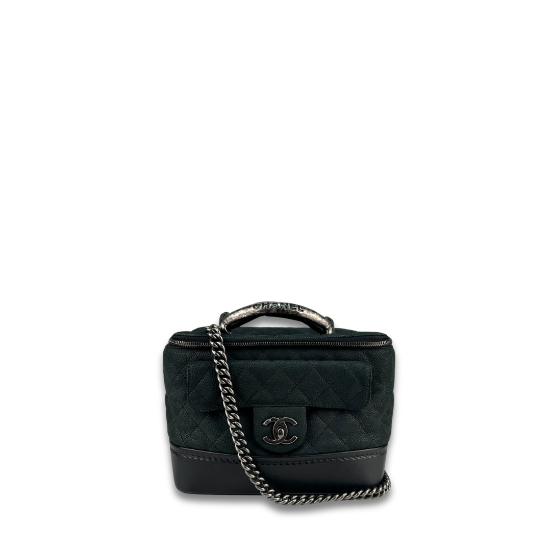 Chanel Caviar Globe Trotter Vanity Case