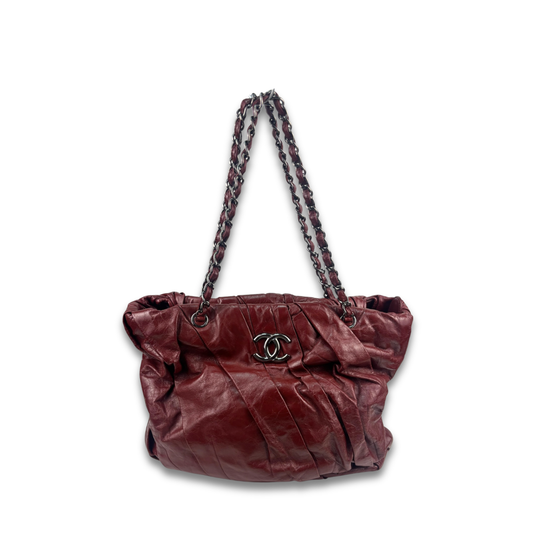 Chanel Red Glazed Calfskin Twisted Tote