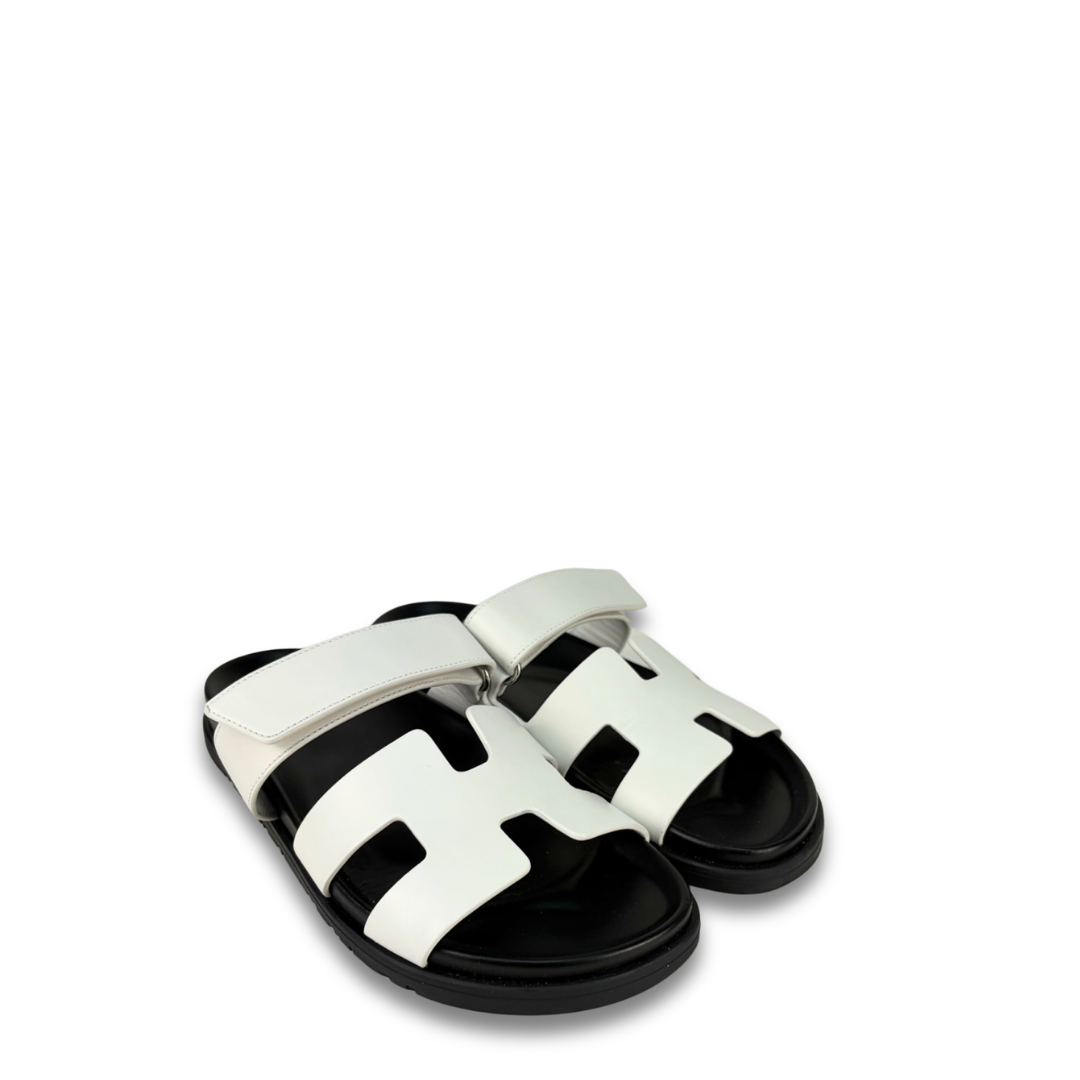Hermès White Chypre Sandals - Size 39