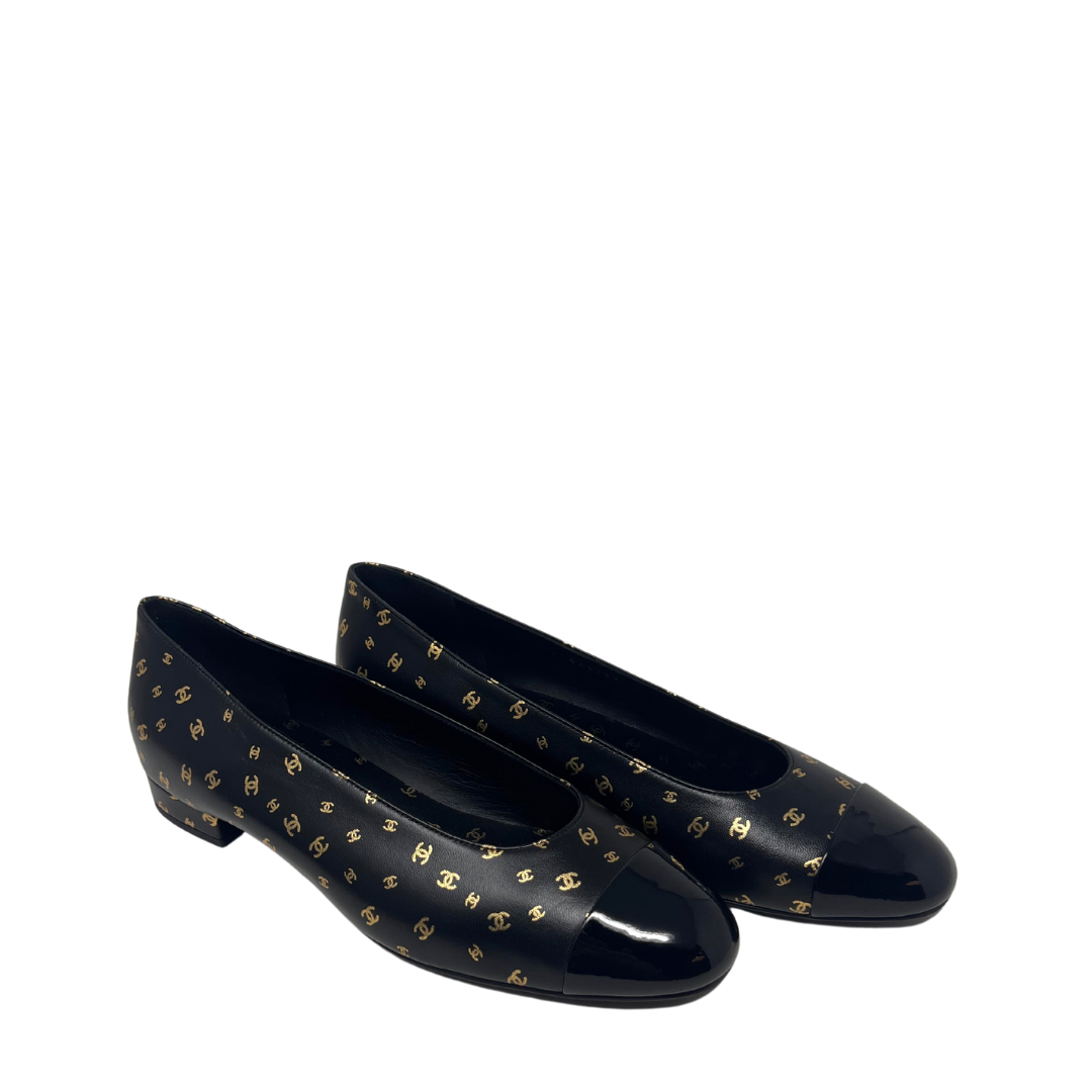 Chanel Interlocking CC Logo Ballet Flats - Size 40
