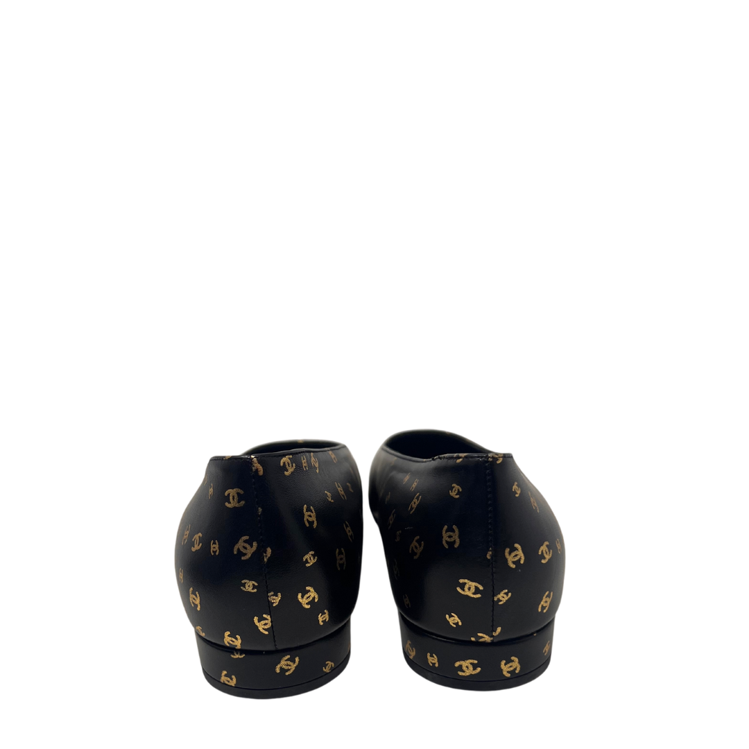 Chanel Interlocking CC Logo Ballet Flats - Size 40