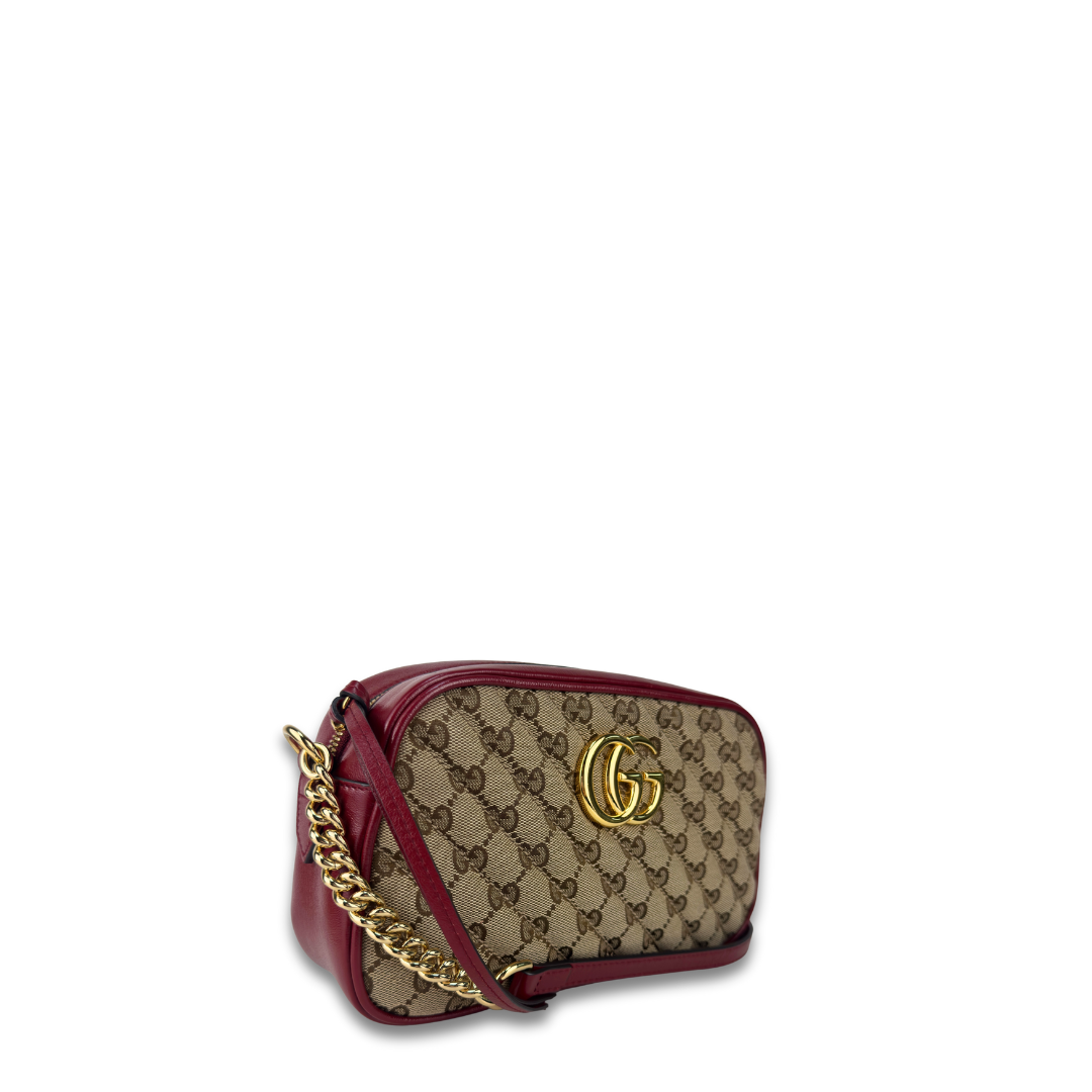 【GUCCI】Gucci small gg marmont camera bag (red)【ランク:A】 Gucci Red GG Canvas Marmont Small Camera Bag | Lola Saratoga