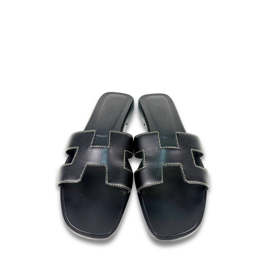 Hermès Black Oran Sandals - Size 38.5
