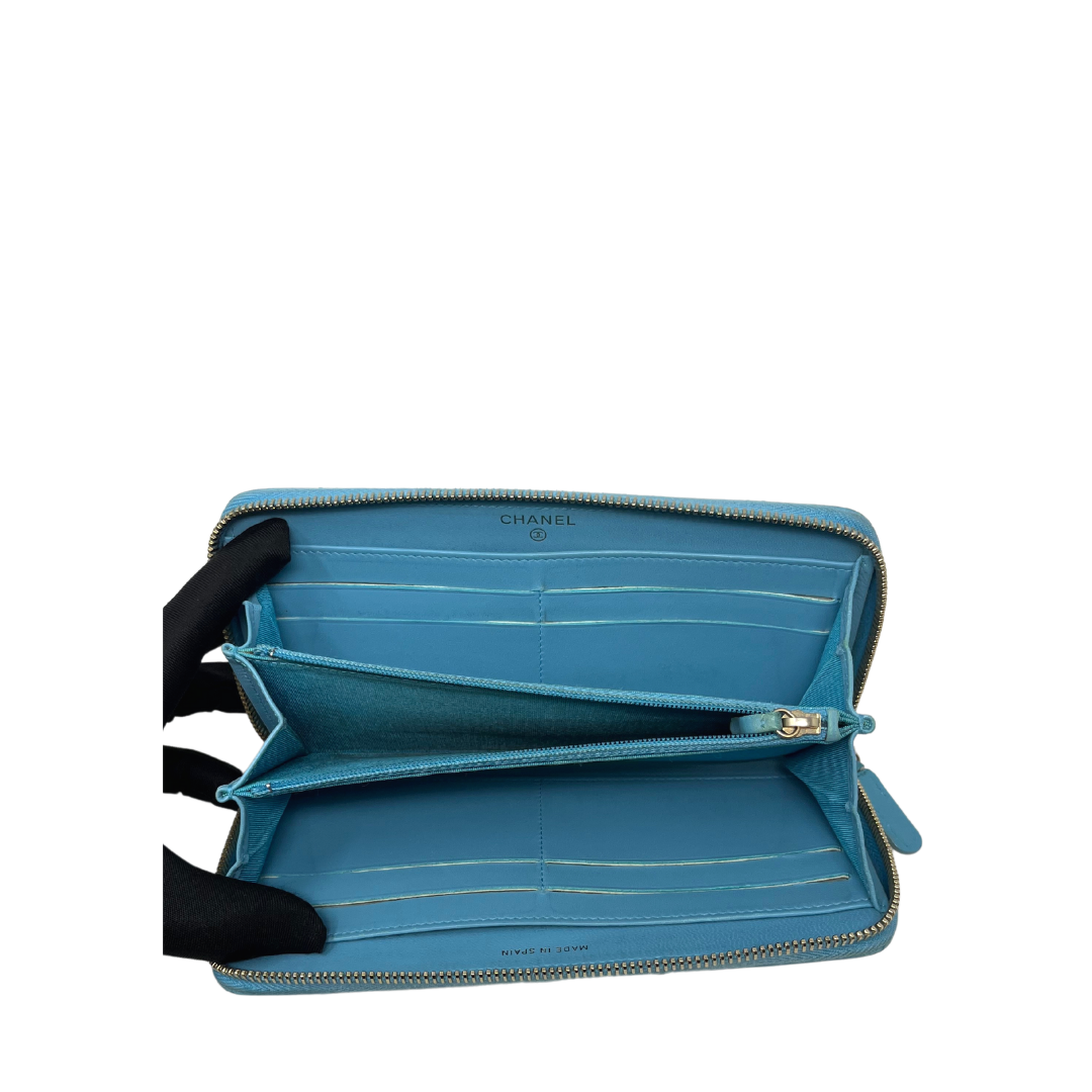 Chanel zipped wallet with handle sale