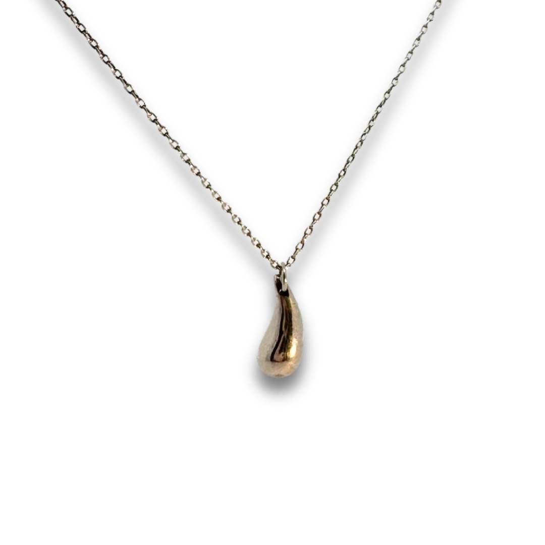 Tiffany & Co. Elsa Peretti Teardrop Pendant Necklace