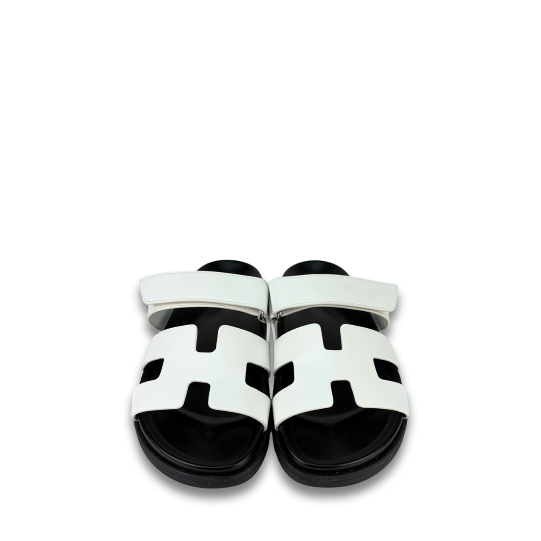 Hermès White Chypre Sandals - Size 39