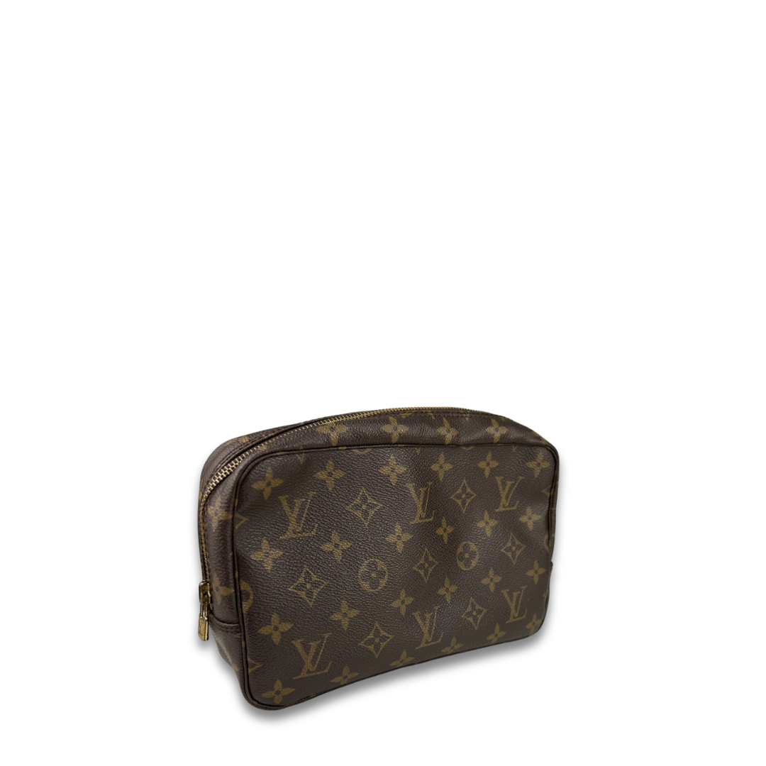 Louis Vuitton Monogram Trousse Toilette 23