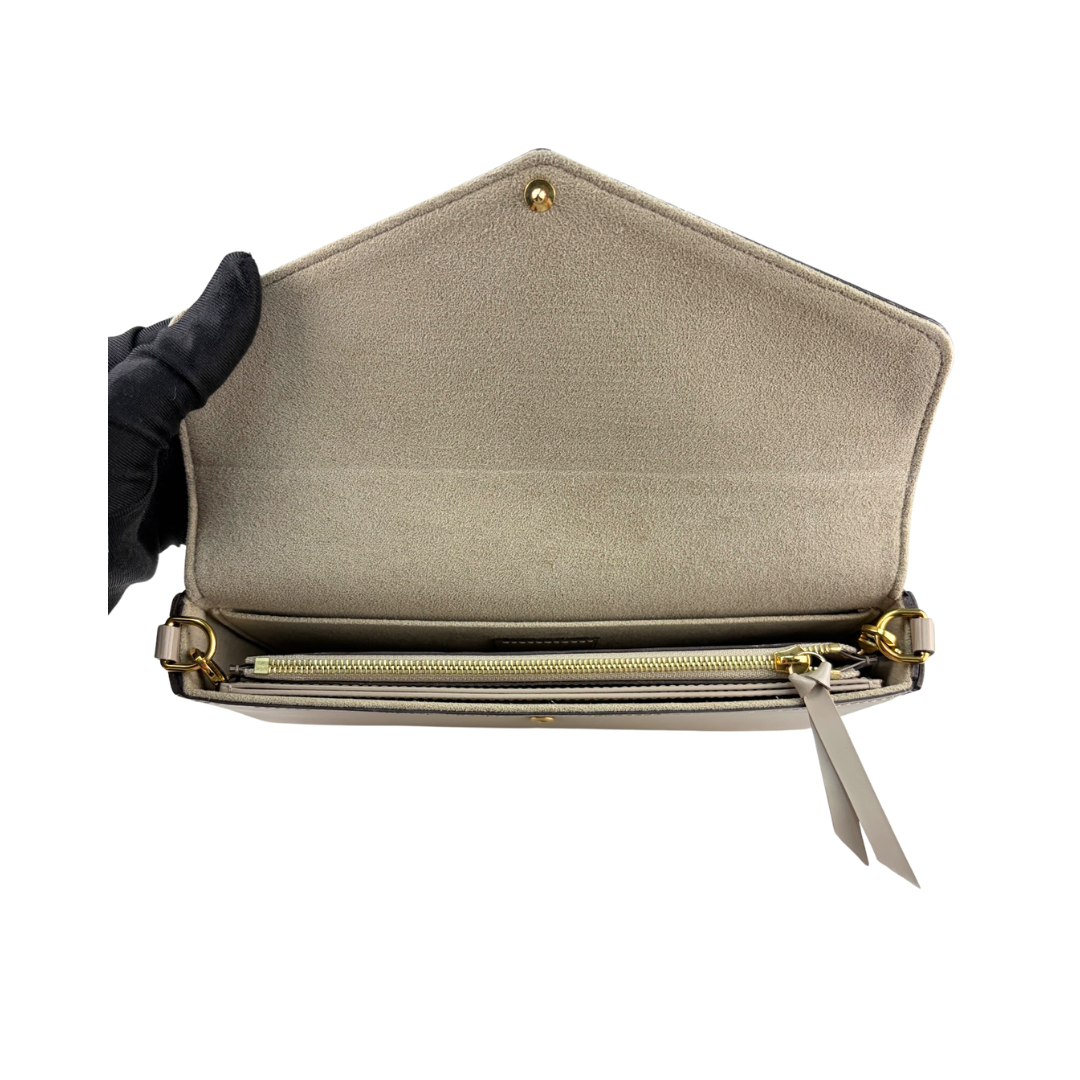 Louis Vuitton Beige Epi Leather Pochette Felicie