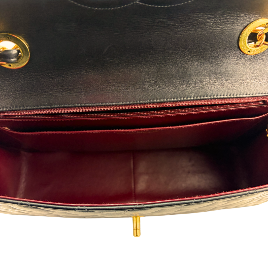 Chanel Vintage Classic Jumbo Single Flap