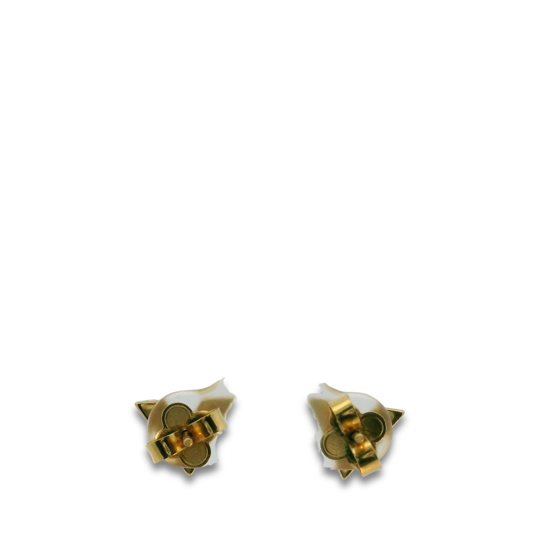 Louis Vuitton Essential V Earrings