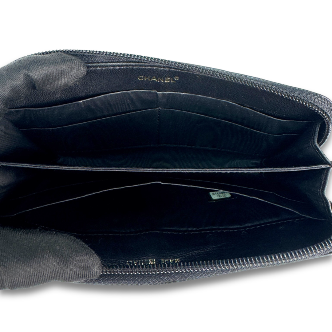Chanel Caviar Zipper Wallet
