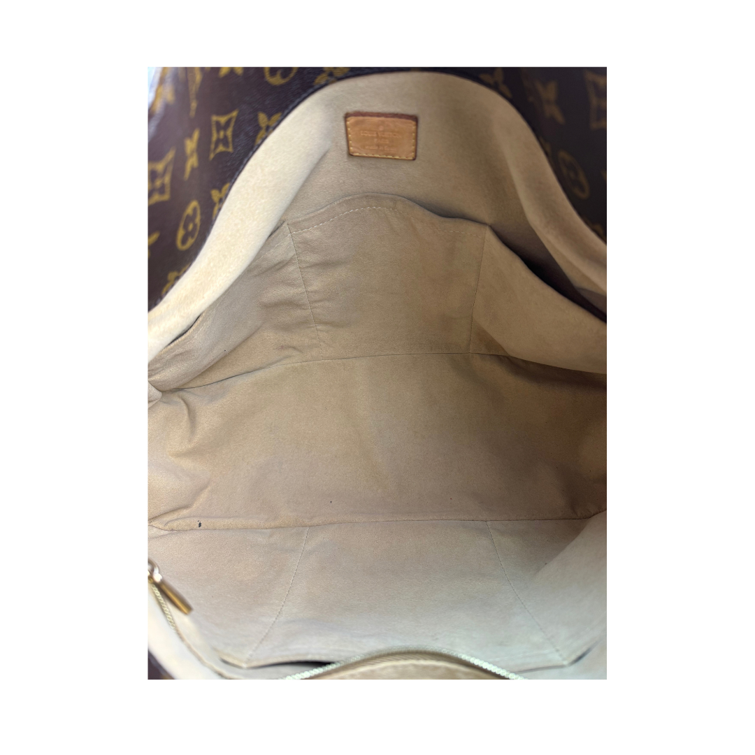 Louis Vuitton Monogram Artsy MM