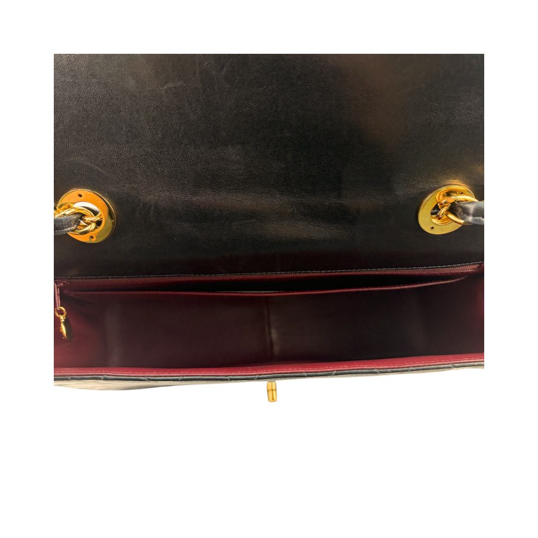 Chanel Vintage Classic XL CC Jumbo Single Flap