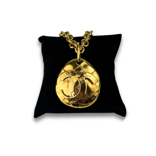 Chanel Quilted Teardrop Vintage Necklace