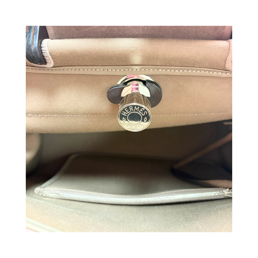 Hermès Brown Canvas Herbag Zip 31