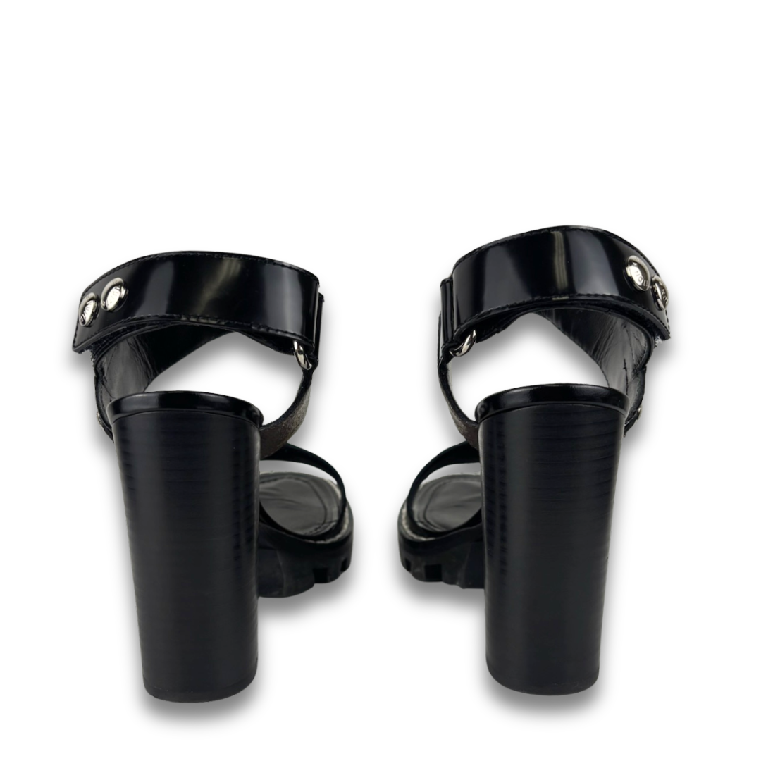 Louis Vuitton Star Trail Platform Sandals - Size 37