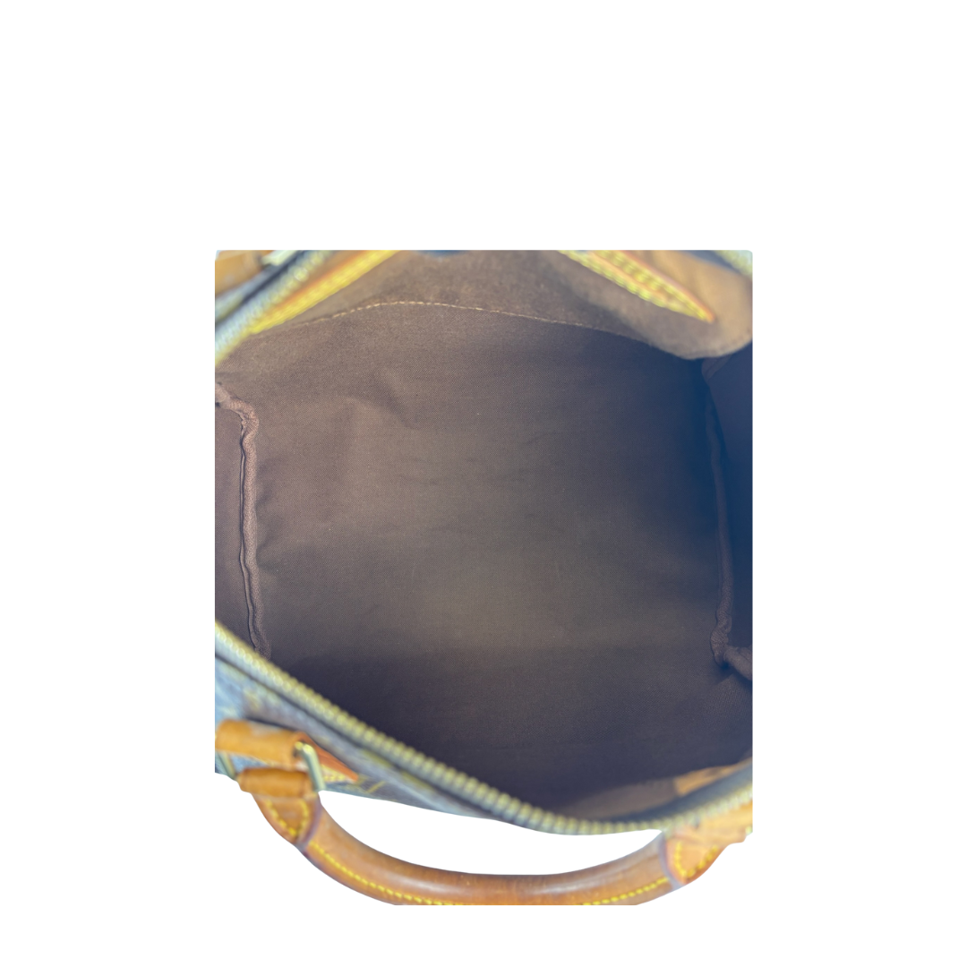 Louis Vuitton Monogram Speedy 30