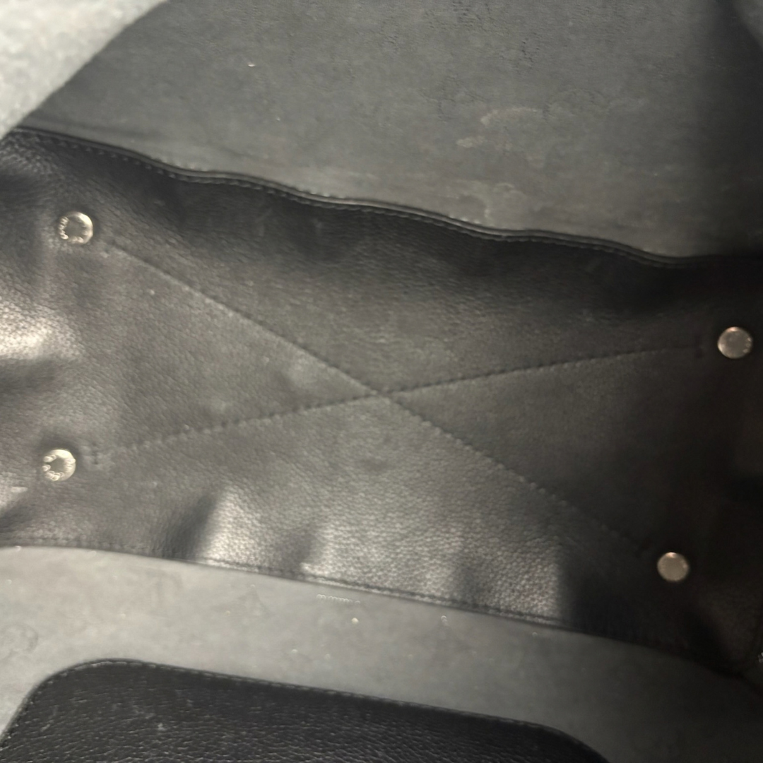 Louis Vuitton Black Mahina Carmel Hobo
