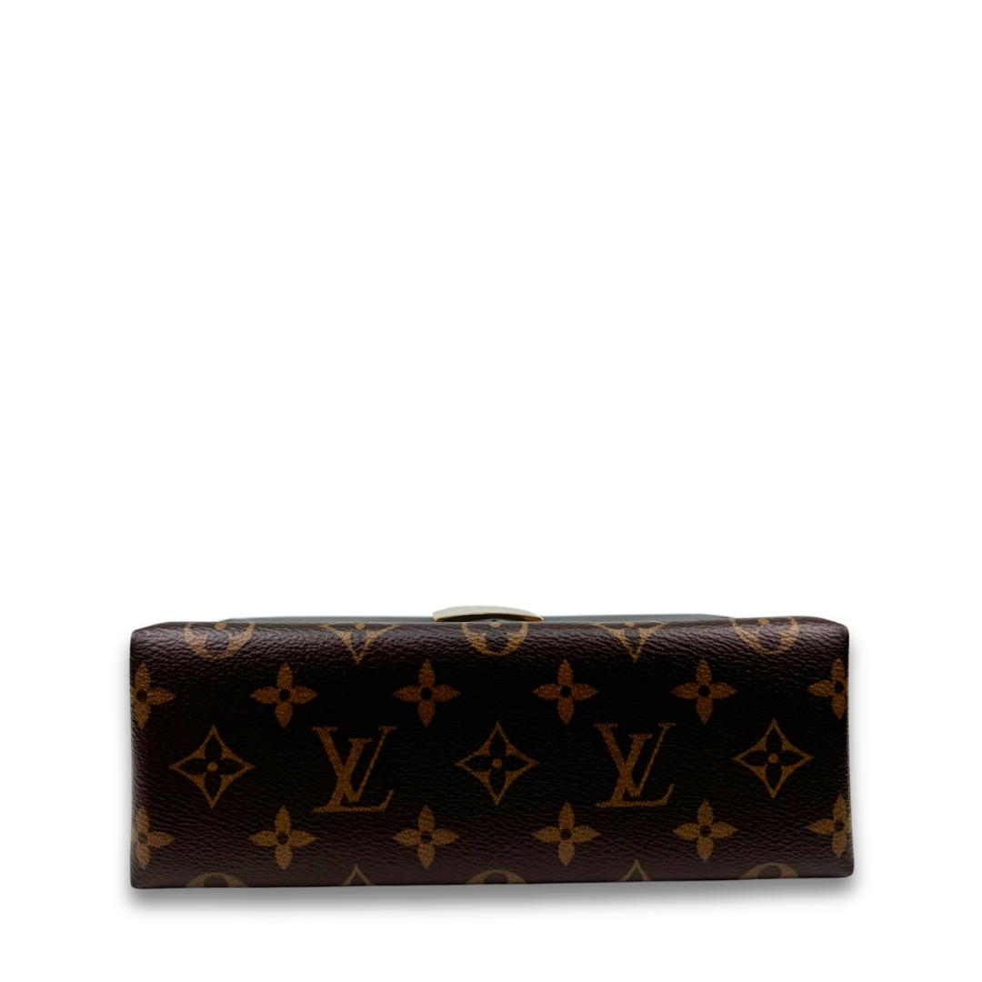 Louis Vuitton Monogram Locky BB