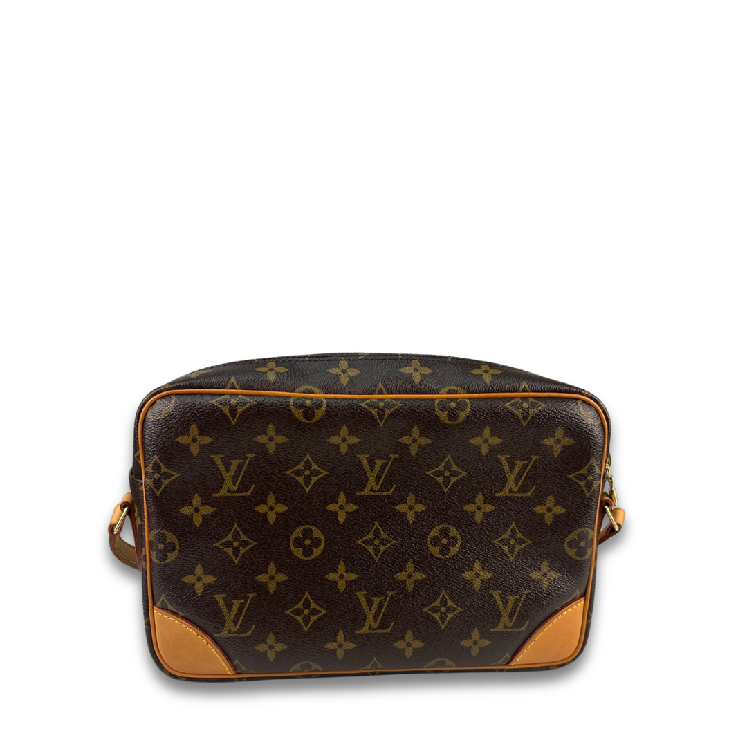 Louis Vuitton	Monogram Trocadero 27