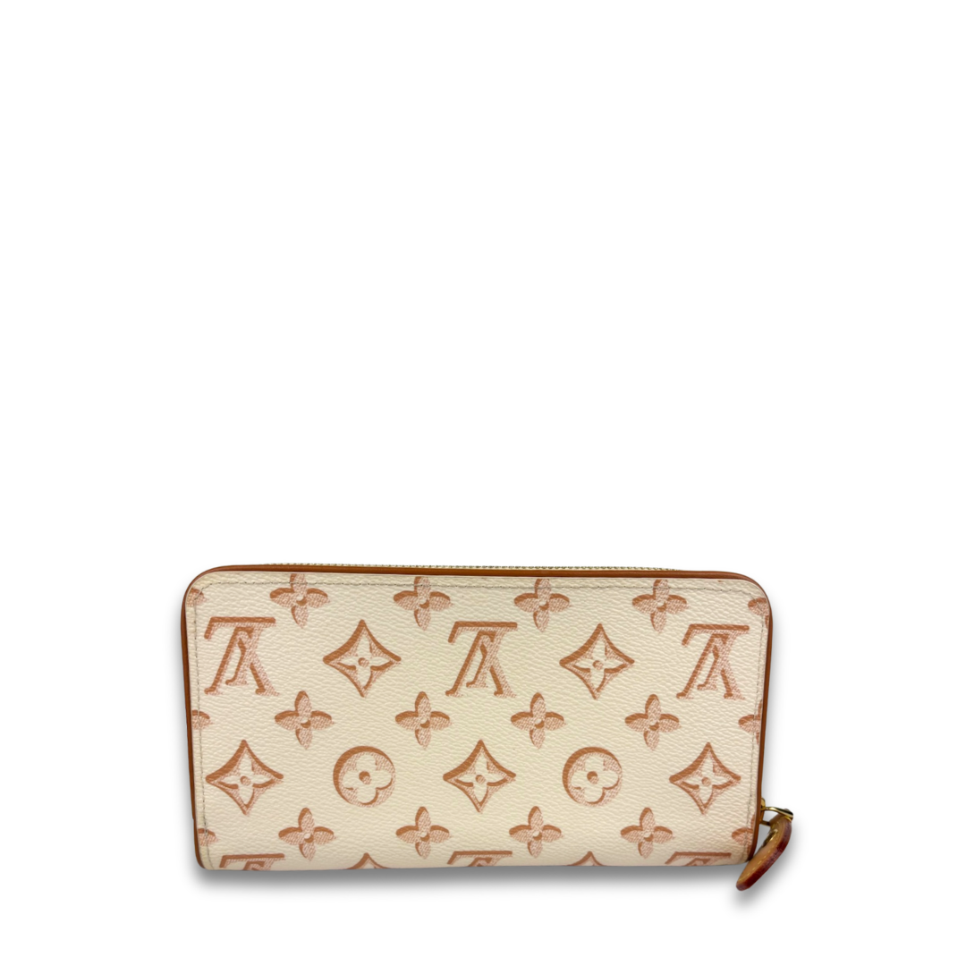 Louis Vuitton Monogram Fall For You Zippy Wallet