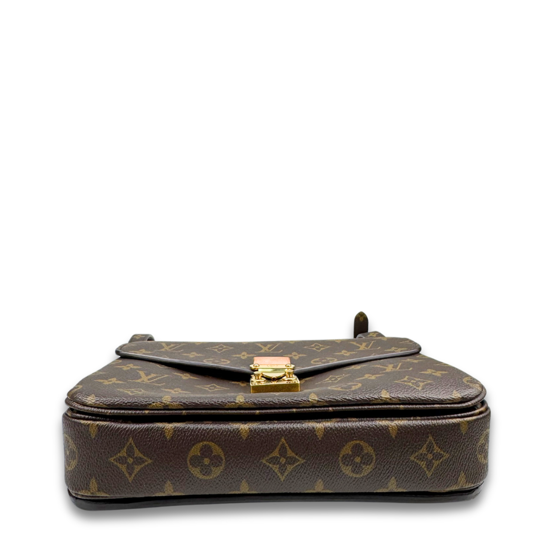 Louis Vuitton Monogram Pochette Métis