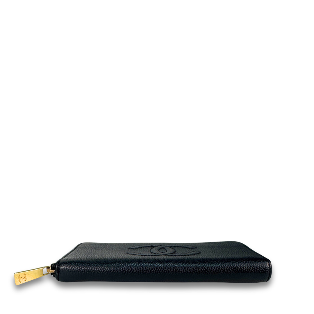 Chanel Caviar Zipper Wallet