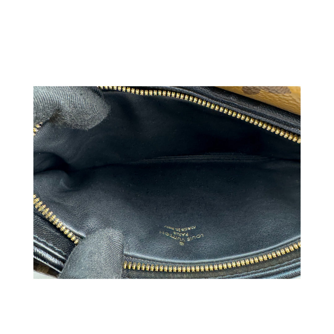 Louis Vuitton Reverse Monogram Pochette LV3