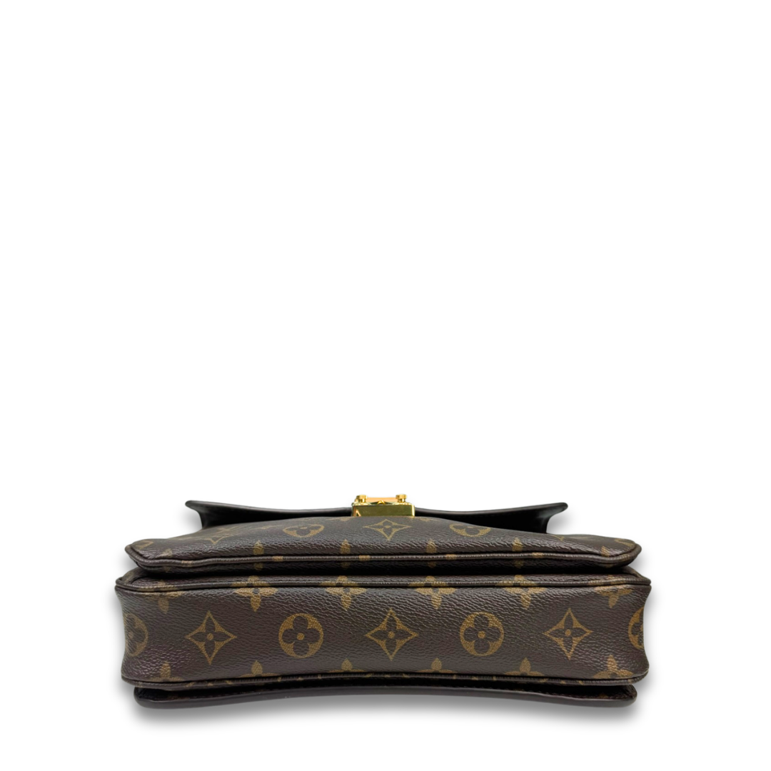 Louis Vuitton Monogram Pochette Métis