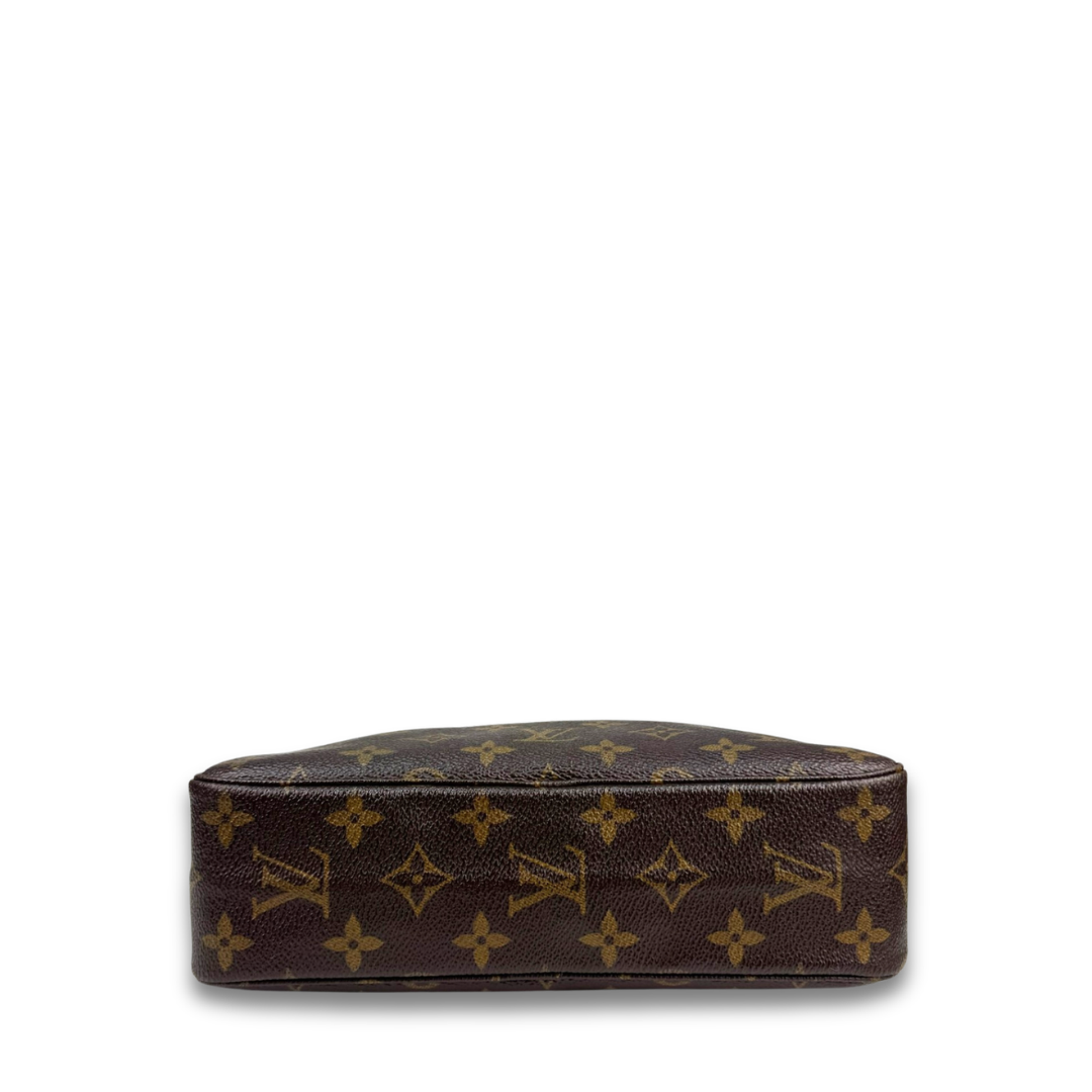 Louis Vuitton Monogram Trousse Toilette 23