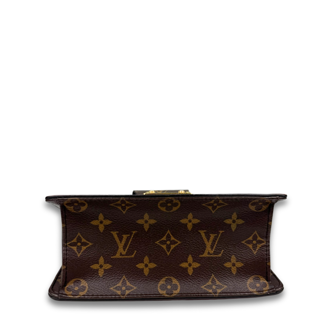 Louis Vuitton Red Vernis Wynwood Bag