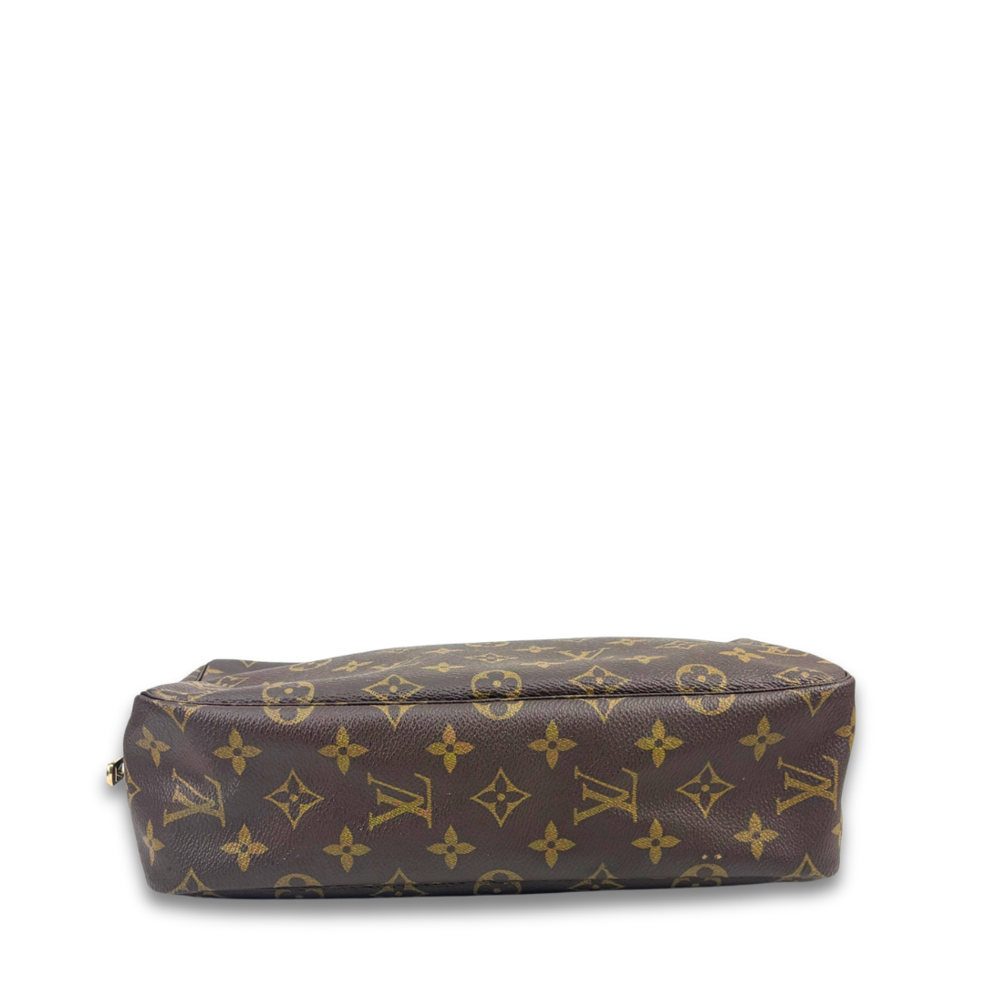 Louis Vuitton Monogram Trousse Toilette 28