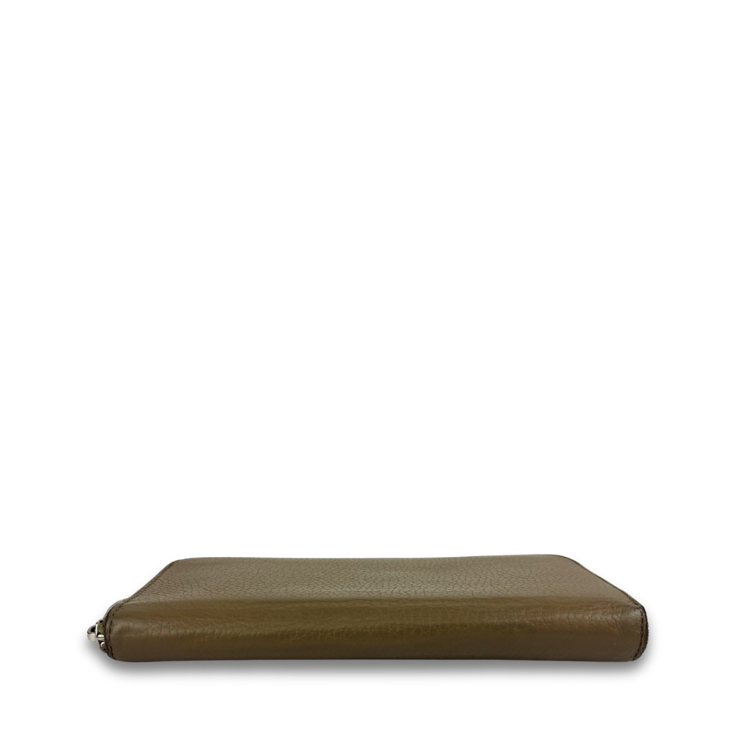 Louis Vuitton Taupe Leather Zippy Wallet