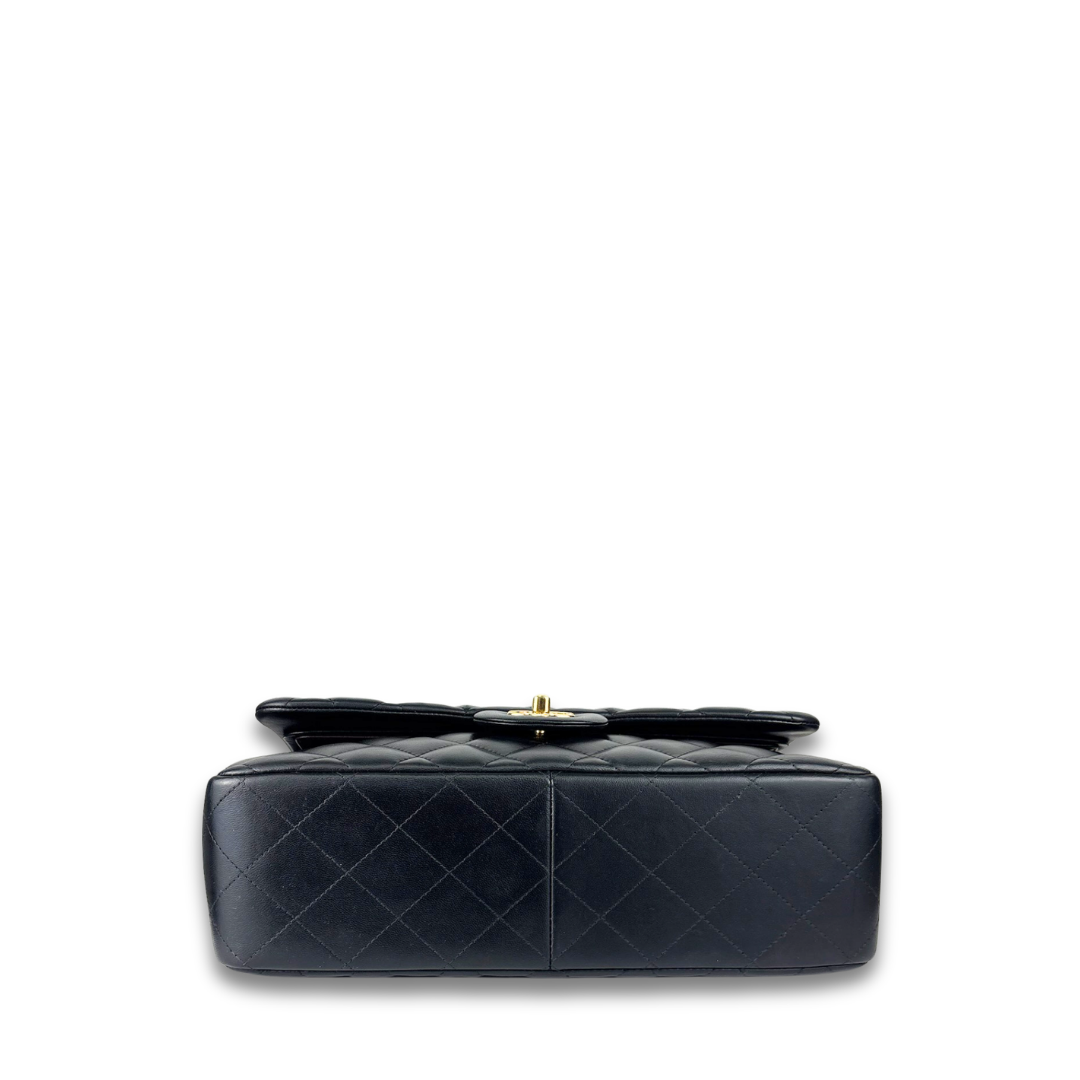 Chanel Black Lambskin Classic Jumbo Double Flap