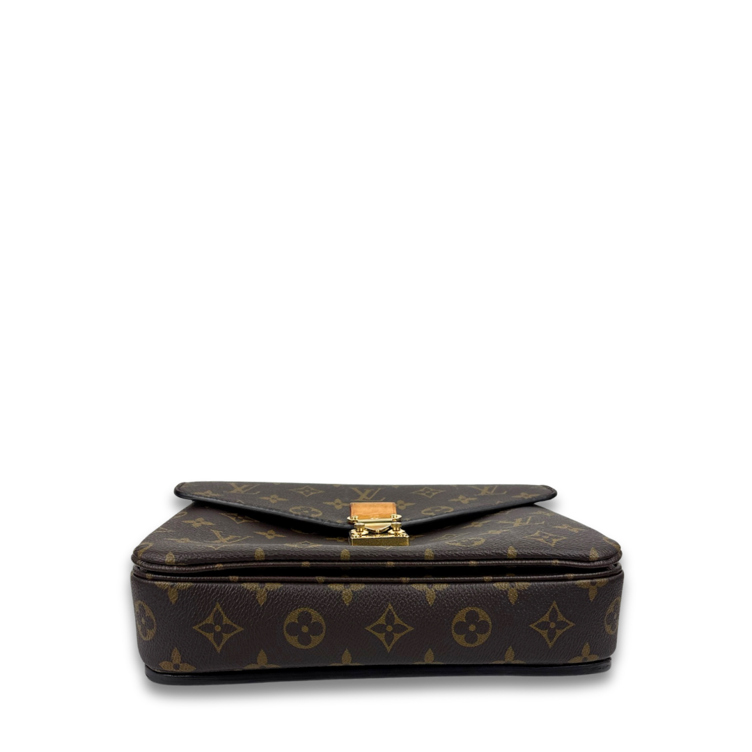 Louis Vuitton Monogram Pochette Métis