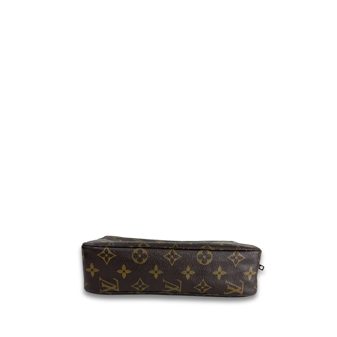 Louis Vuitton Monogram Trousse Toilette 23