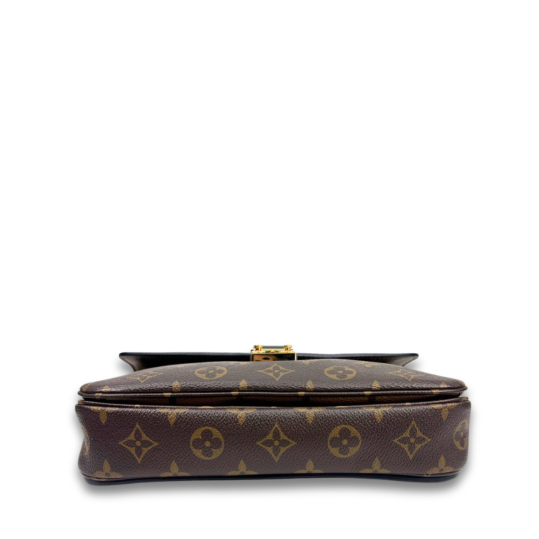 Louis Vuitton Reverse Monogram Pochette Métis