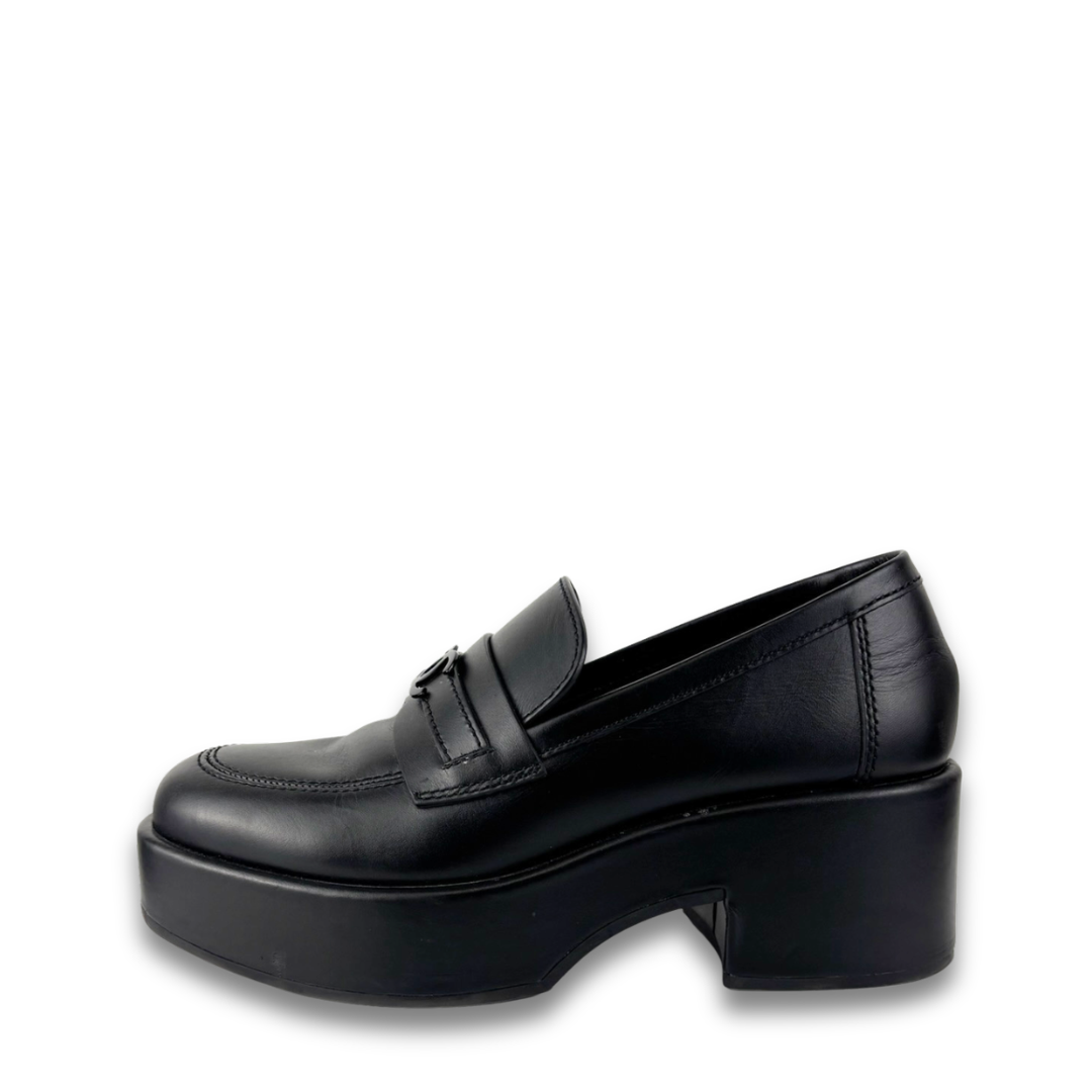 Chanel So Black Loafers - Size 37