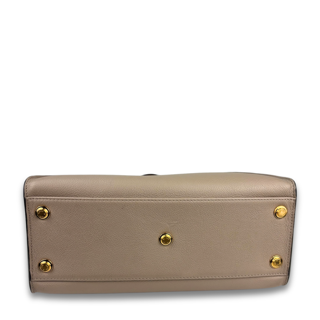 Louis Vuitton Taupe On My Side MM