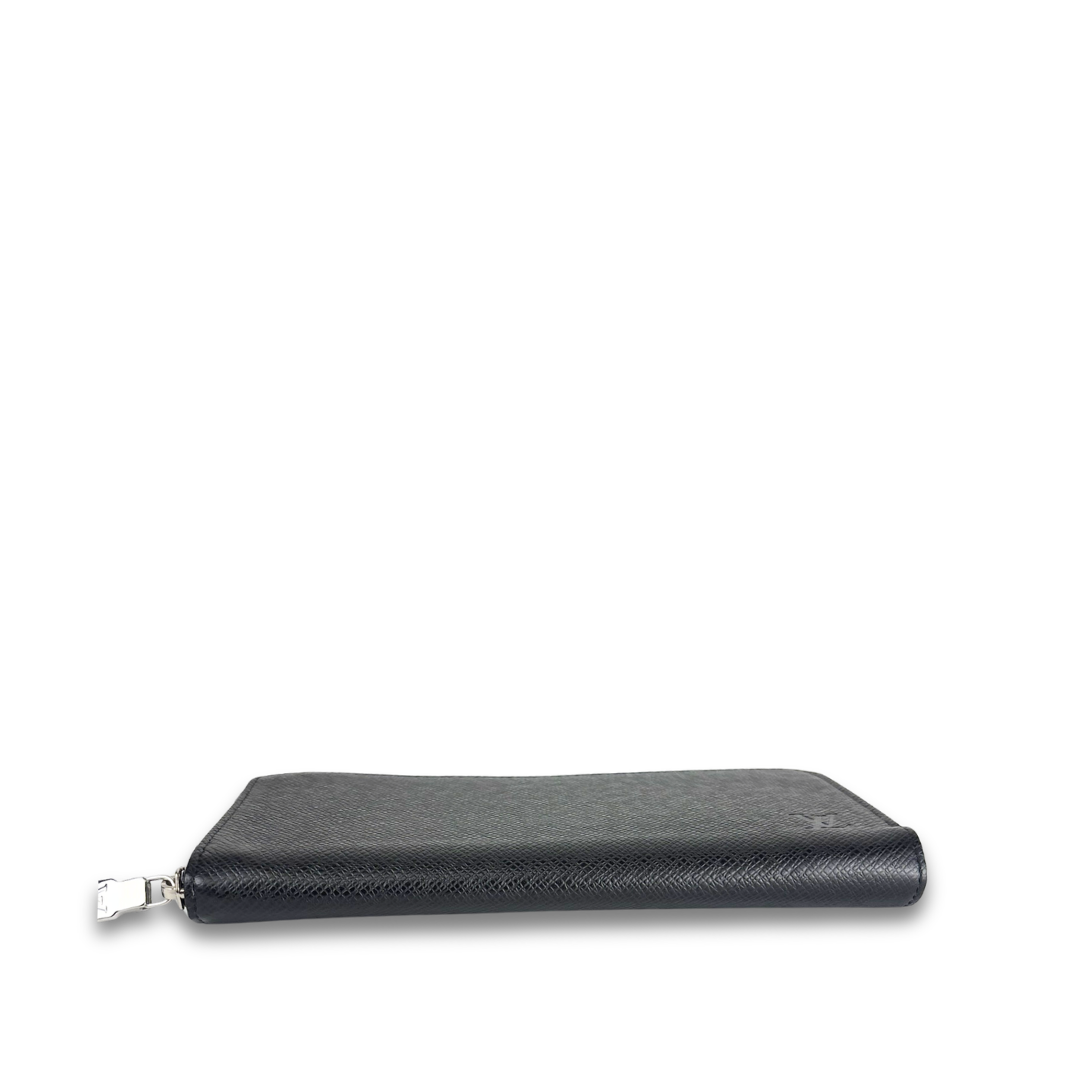 Louis Vuitton Taiga Zippy Wallet