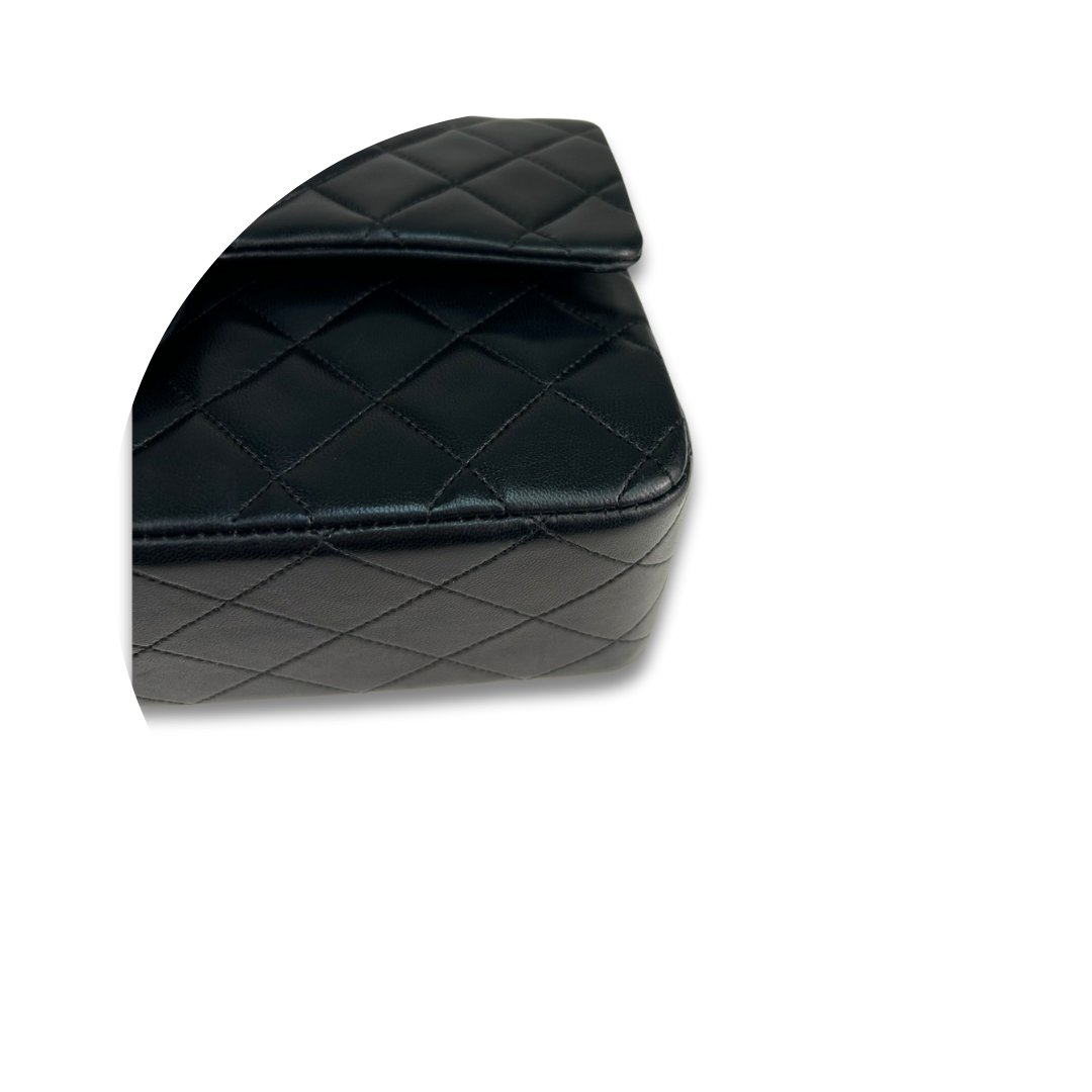 Chanel Classic Black Medium Double Flap