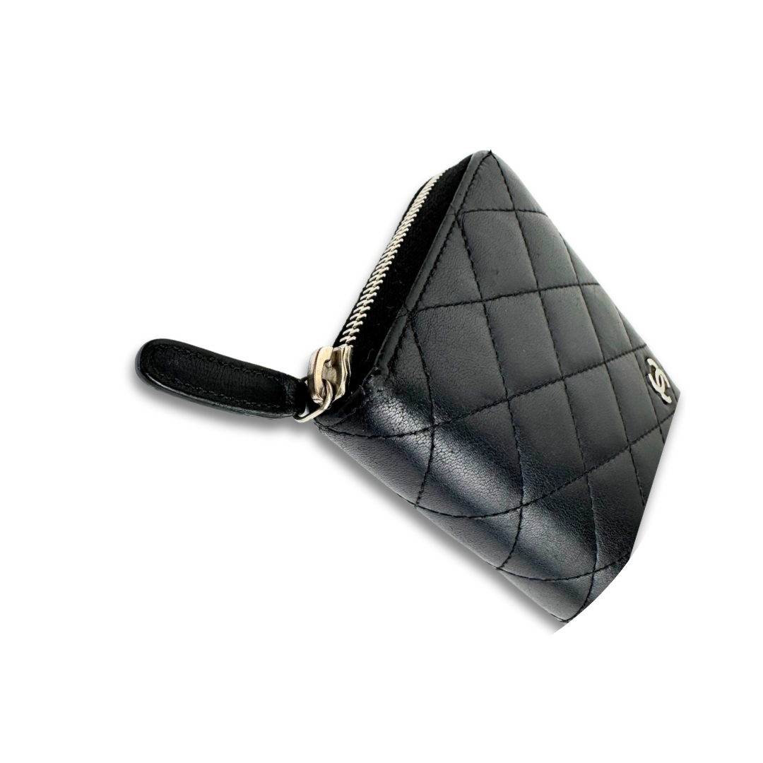 Chanel Classic Lambskin Long Zipper Wallet